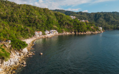 los arcos destination puerto vallarta catamarans